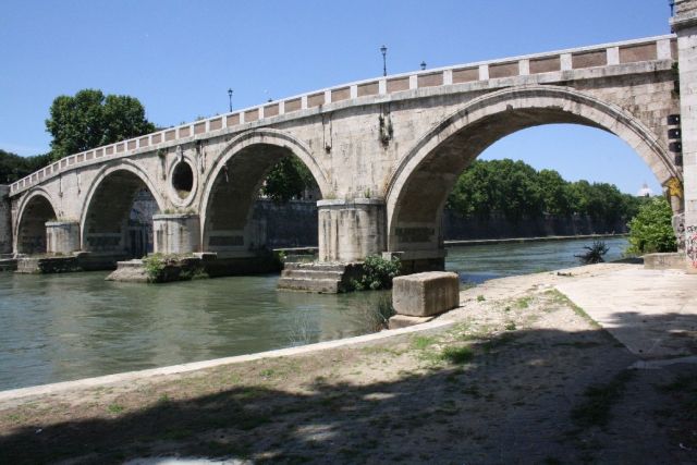 Ponte Sisto